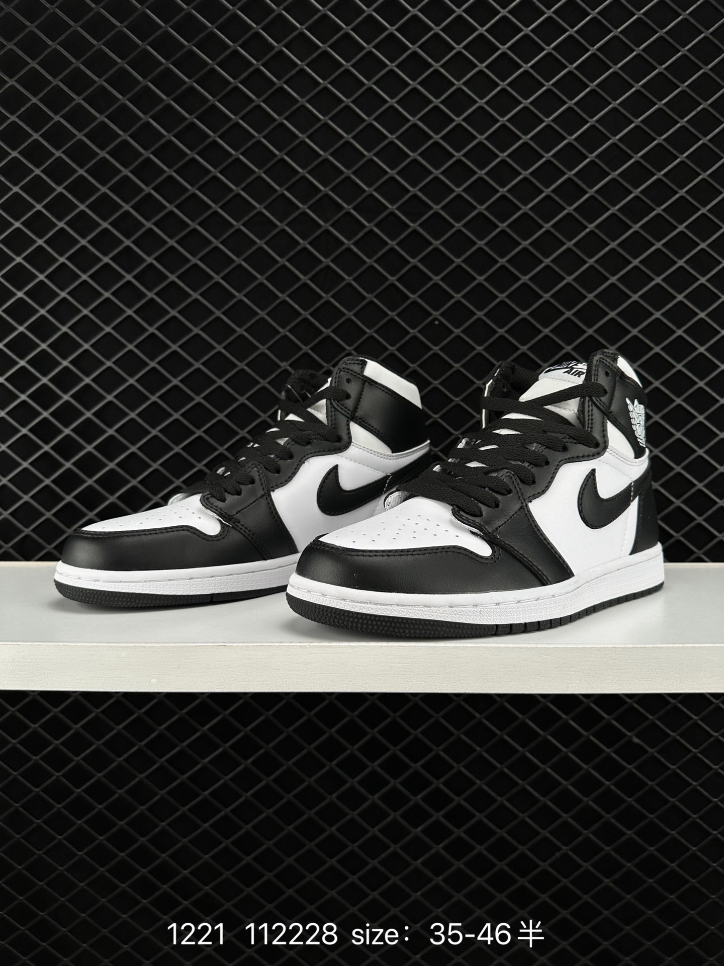 Nike Air Jordan 1 Retro High OG